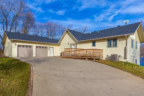 15490 Buckhorn Rd, Lake Park, MN 56554