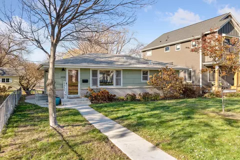 3428 Rhode Island Ave S, Saint Louis Park, MN 55426