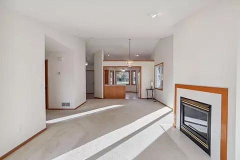 944 106th Ave NW, Coon Rapids, MN 55433 photo 14