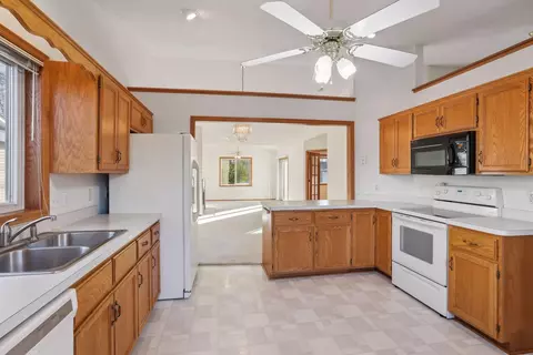944 106th Ave NW, Coon Rapids, MN 55433 photo 18