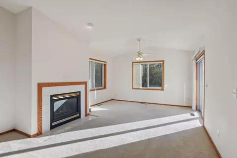 944 106th Ave NW, Coon Rapids, MN 55433 photo 10