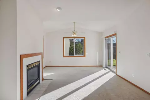 944 106th Ave NW, Coon Rapids, MN 55433 photo 9