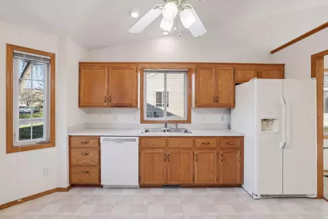 944 106th Ave NW, Coon Rapids, MN 55433 photo 19