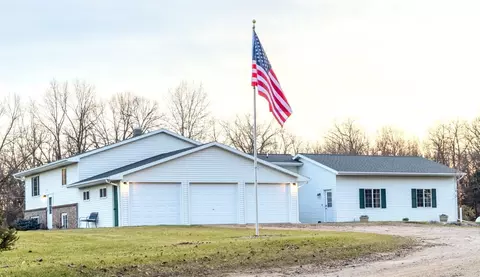 25500 50th St NE, Belgrade, MN 56312