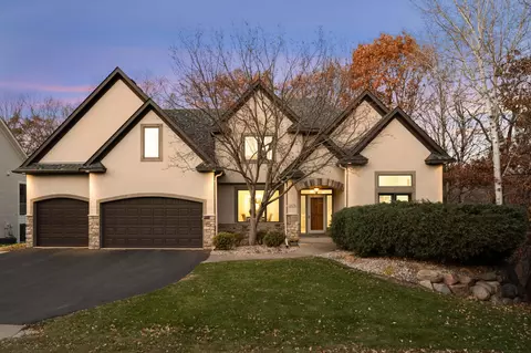 18136 Overland Trl, Eden Prairie, MN 55347