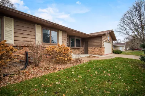 722 18th St SE, Owatonna, MN 55060