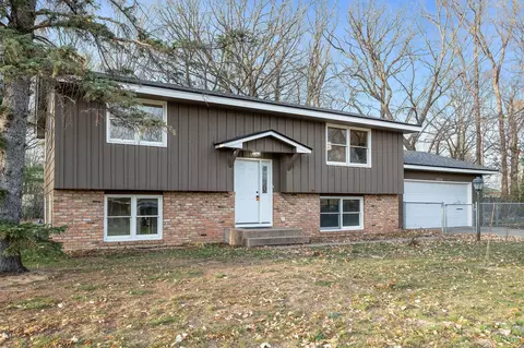 14314 Thrush St NW, Andover, MN 55304
