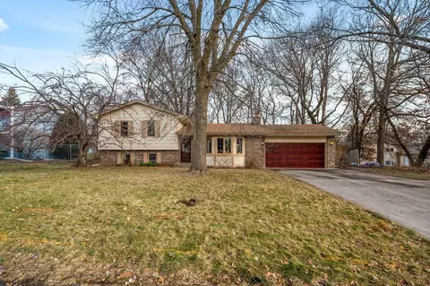 17830 Jaguar Path, Lakeville, MN 55044