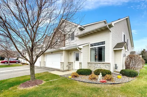 3022 Pine Hurst Dr, Faribault, MN 55021