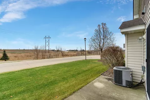 3022 Pine Hurst Dr, Faribault, MN 55021 photo 4