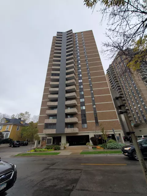 410 Groveland Ave #403, Minneapolis, MN 55403