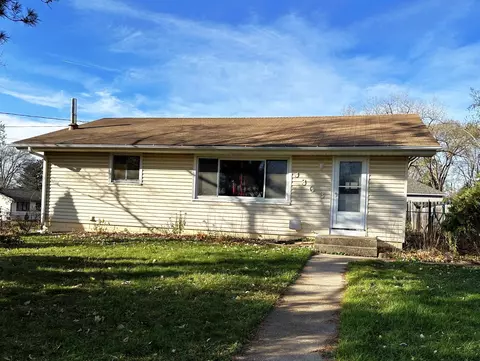 3303 Louisiana Ave N, Crystal, MN 55427