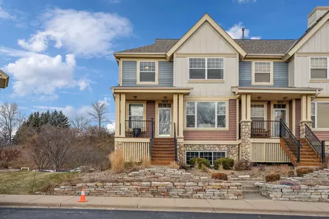 15560 Dynasty Way #301, Apple Valley, MN 55124