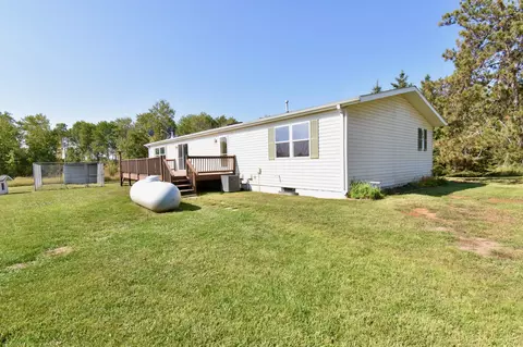 29112 Roberts Rd, Hinckley, MN 55037