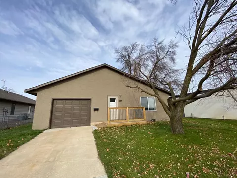 203 1st St W, Stewartville, MN 55976