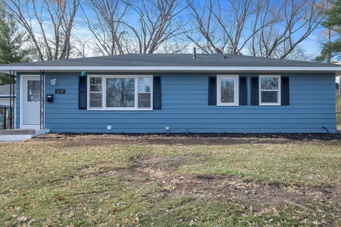 3274 68th Ct E, Inver Grove Heights, MN 55076