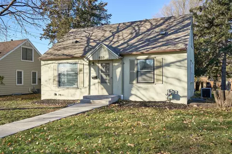 833 24th Ave SE, Minneapolis, MN 55414