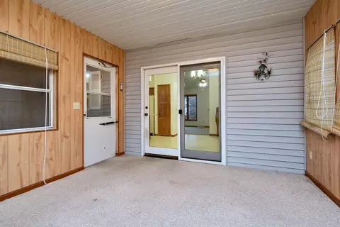 1225 48th Ave, Goodview, MN 55987 photo 9
