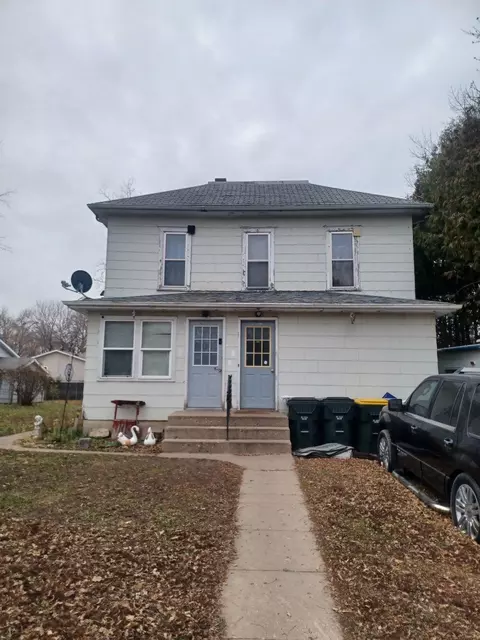 1110 S Halvorson St, Redwood Falls, MN 56283