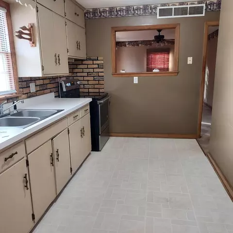 805 Irene Ave SE, Willmar, MN 56201 photo 14