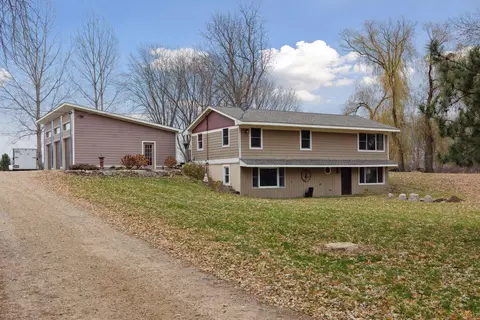 13655 Lynch Rd N, Hugo, MN 55038