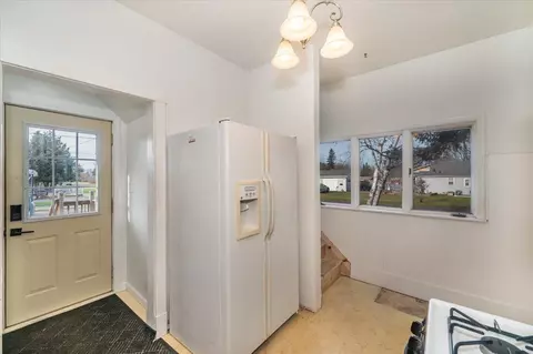 3702 E 4th St, Superior, WI 54880 photo 15