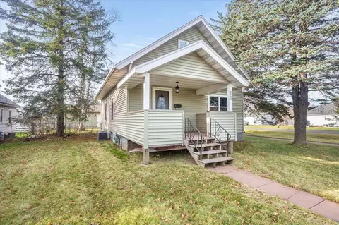 3702 E 4th St, Superior, WI 54880 photo 2