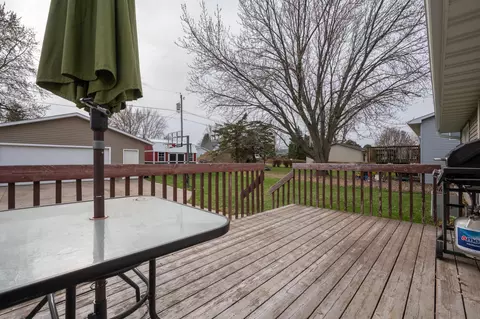 235 3rd Ave NE, Plainview, MN 55964 photo 25