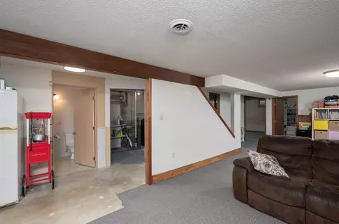 235 3rd Ave NE, Plainview, MN 55964 photo 23