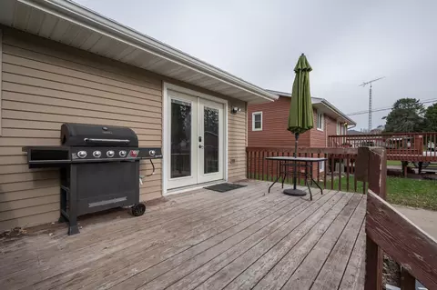 235 3rd Ave NE, Plainview, MN 55964 photo 24
