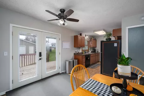 235 3rd Ave NE, Plainview, MN 55964 photo 9