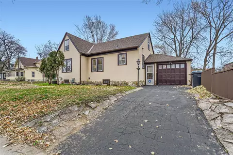 2101 E 33rd St, Minneapolis, MN 55407 photo 3