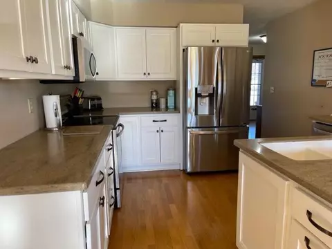 5115 W 7th Pl, Goodview, MN 55987 photo 4