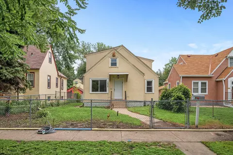 1235 Sherburne Ave, Saint Paul, MN 55104