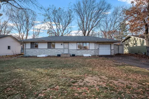 10414 University Ave NW, Coon Rapids, MN 55448