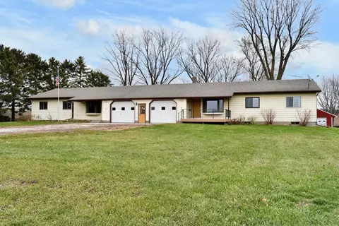 30666 County Road 117, Saint Charles, MN 55972