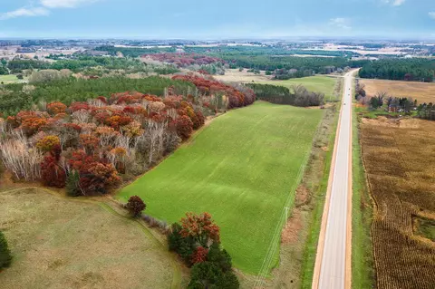 7 Nn 220th Ave, Somerset Twp, WI 54025