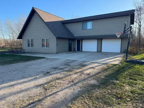 33211 310th St, Ross, MN 56751