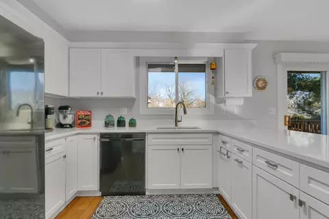 2025 Prospect Dr NE, Saint Cloud, MN 56304 photo 6