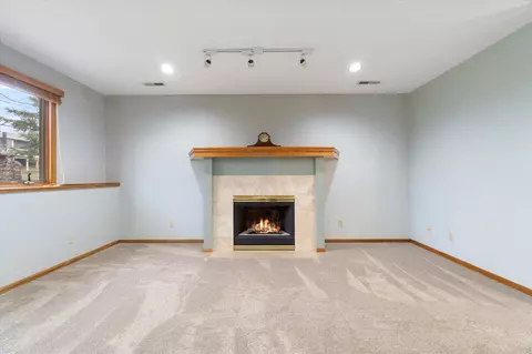 1839 Kathryn Cir, Eagan, MN 55122 photo 18