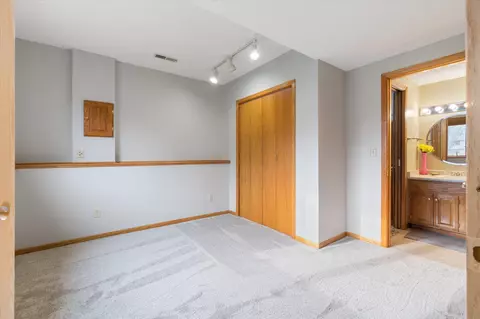 1839 Kathryn Cir, Eagan, MN 55122 photo 25