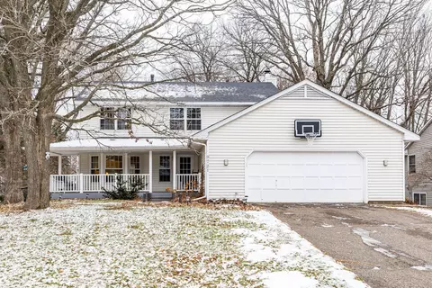 9721 Oliver Ave N, Brooklyn Park, MN 55444
