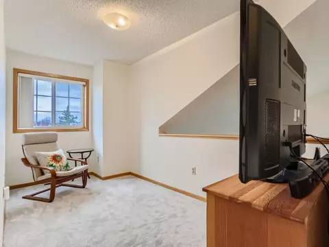 1958 Ruby Ct S #93, Eagan, MN 55122 photo 14