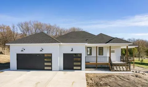3601 Crestwood Rdg NE, Alexandria, MN 56308