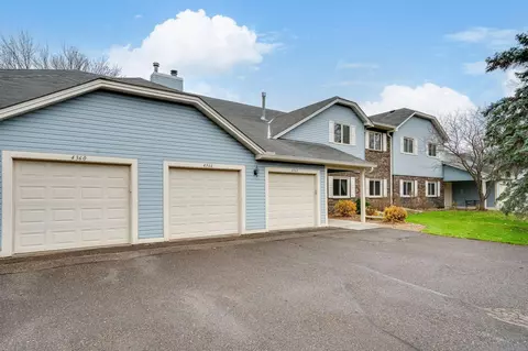 4360 Buckingham Ct #1504, Vadnais Heights, MN 55127