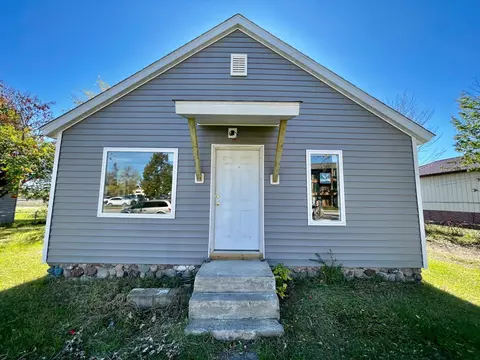 212 1st St NW, Cass Lake, MN 56633