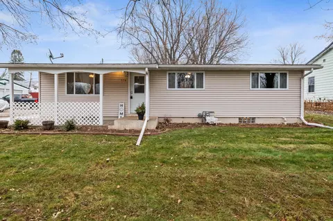 174 S Maple St, Ellsworth, WI 54011