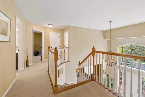 886 Hyland Ct, Eagan, MN 55123 photo 32