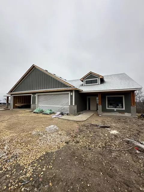 27060 Petes Hill Trl, Elko New Market, MN 55020