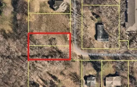 705 Cottonwood Ln N, Plymouth, MN 55441